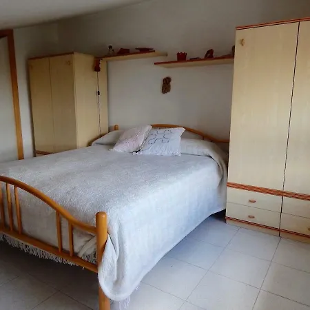 Apartamento N93 - Numana, Deliziosa Mansarda In Centro Vista Mare Numana